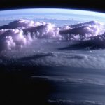 Les nuages énigmatiques de Titan : une avancée dans la compréhension de la lune énigmatique de Saturne